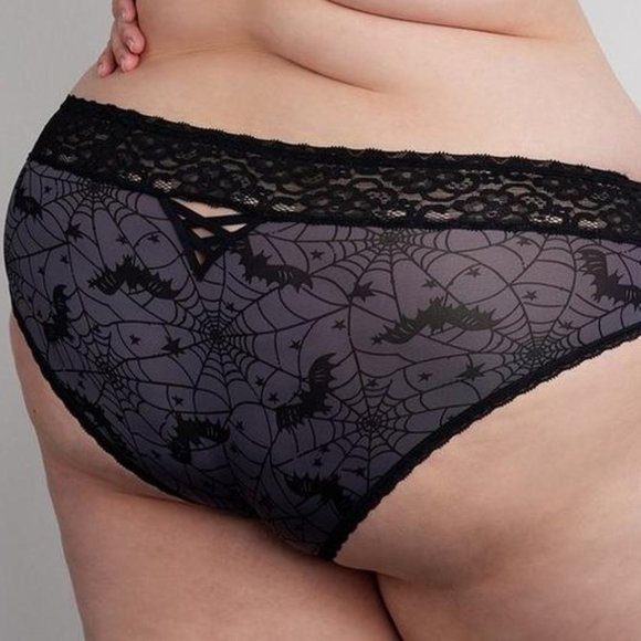 Torrid Panties 5X - Hipster Spider Webs Bats Lattice Back Microfiber Plus Panty - Picture 1 of 3